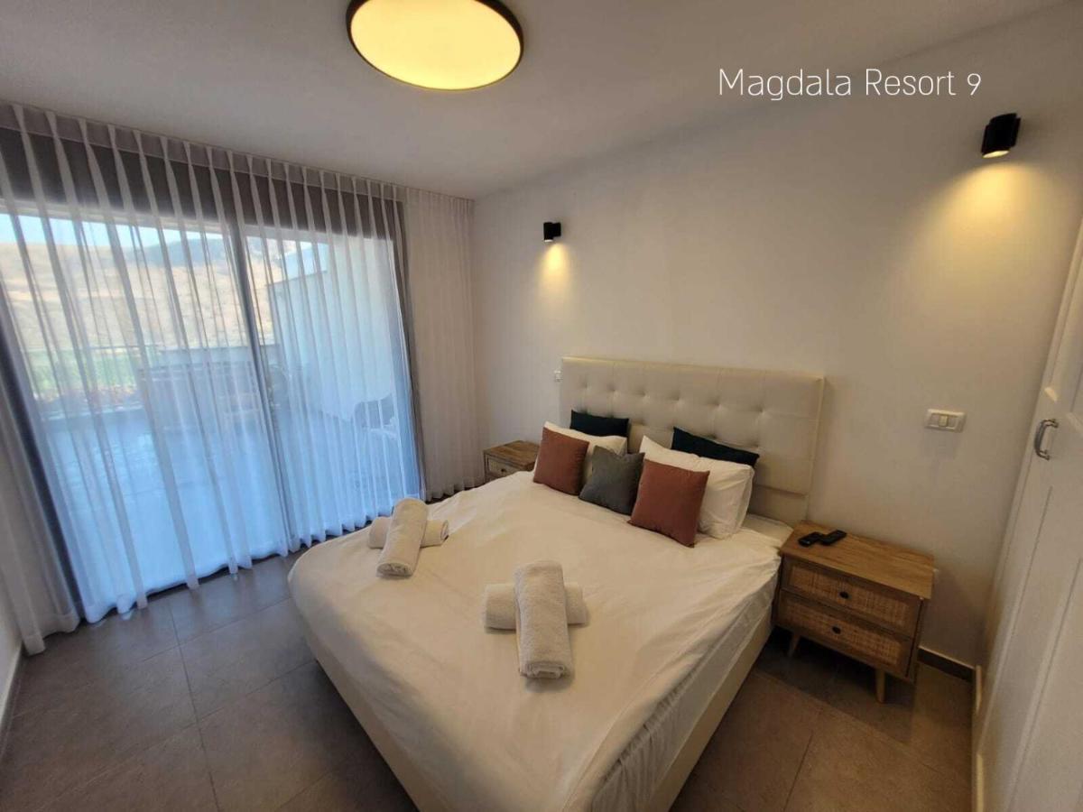 Yalarent Magdala Resort- Luxury Suites With Pool Or Jacuzzi With Sea View 미그달 외부 사진